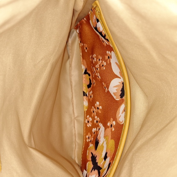 🍊 Rachel Pally Zahara fold over orange floral clutch - Picture 7 of 12